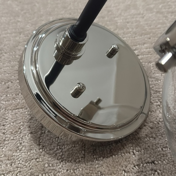 Modern Glass Globe Wall Sconce - Picture 3 of 8